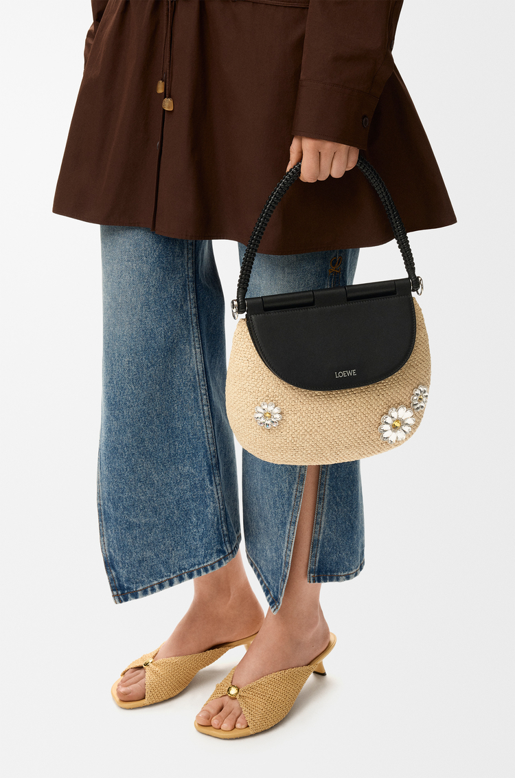 LOEWE Medium Pescador bag in raffia and calfskin Natural/Black