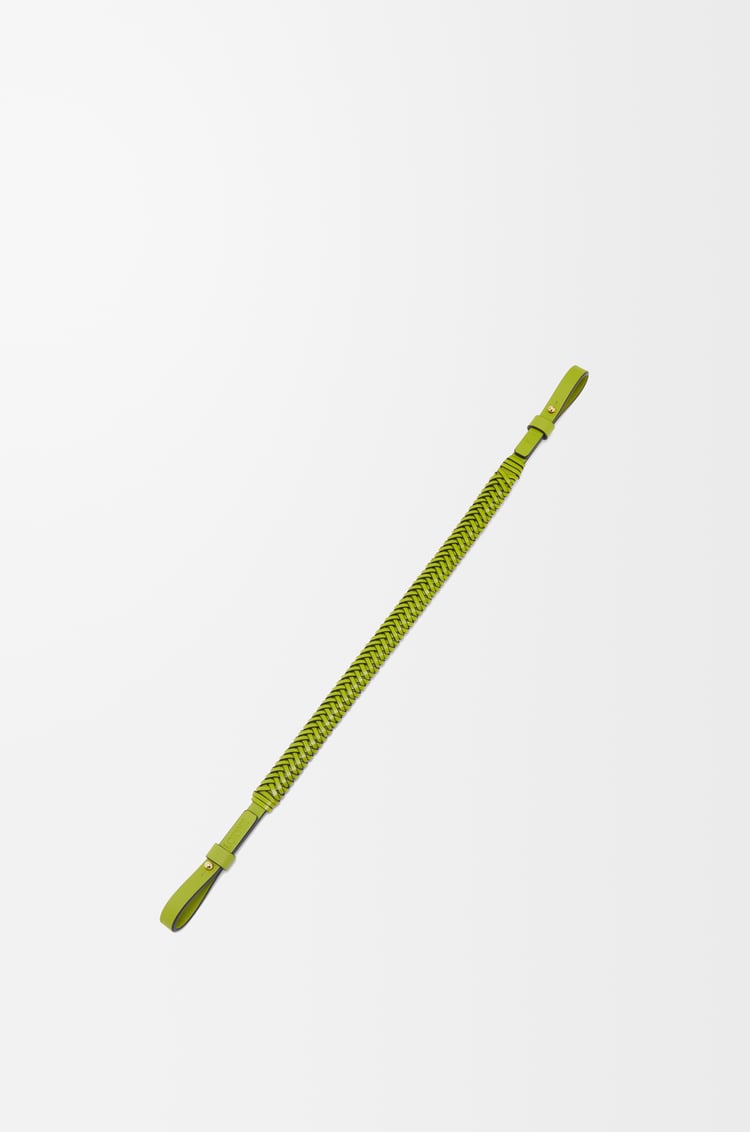 LOEWE Bandolera corta Arrow en piel de ternera Verde