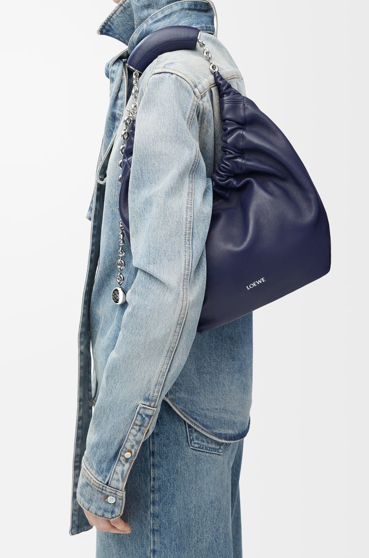 LOEWE スクイーズバッグ スモール（メローナパラム） アビスブルー