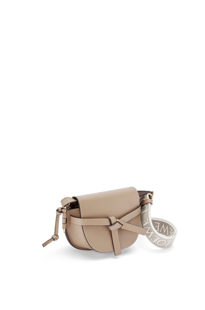 LOEWE Mini Gate Dual bag in soft calfskin and jacquard 沙色 plp_rd