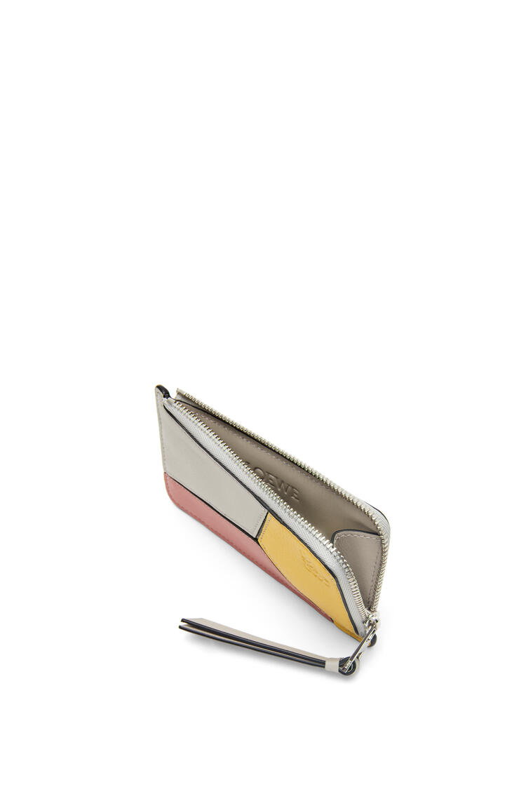 LOEWE Puzzle coin cardholder in classic calfskin Ghost/Peach Bloom