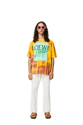 LOEWE Camiseta en algodón con estampado de palmeras Blanco Suave/Multicolour plp_rd