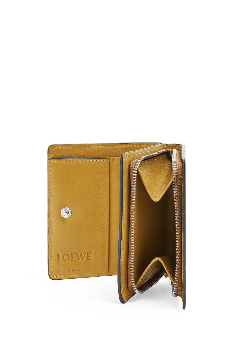 LOEWE Brand compact zip wallet in classic calfskin Tan/Ochre