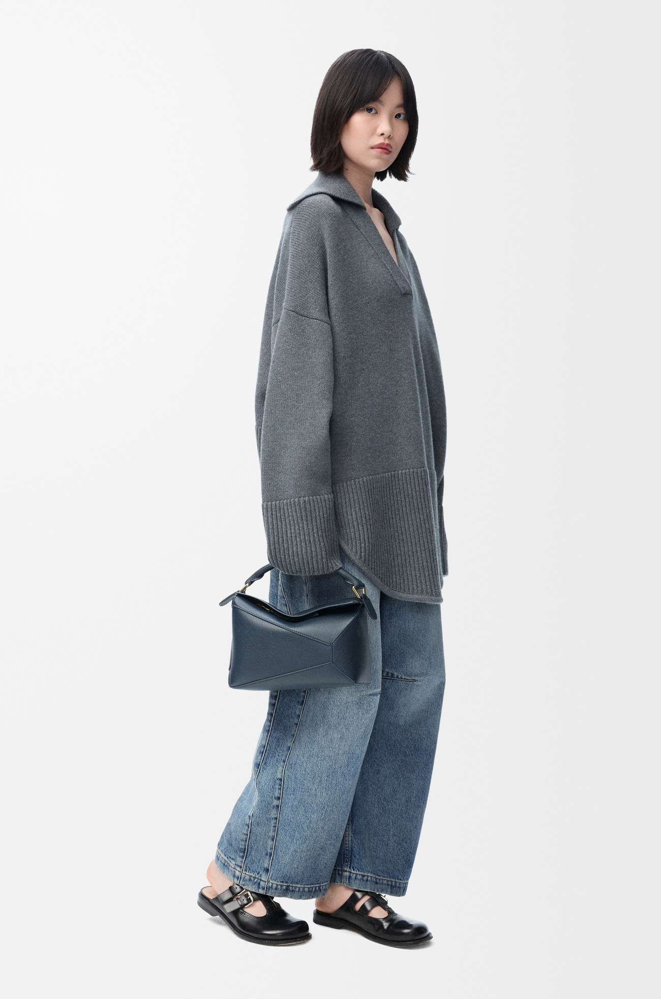 LOEWE Anagram 錐形丹寧牛仔褲 水洗丹寧