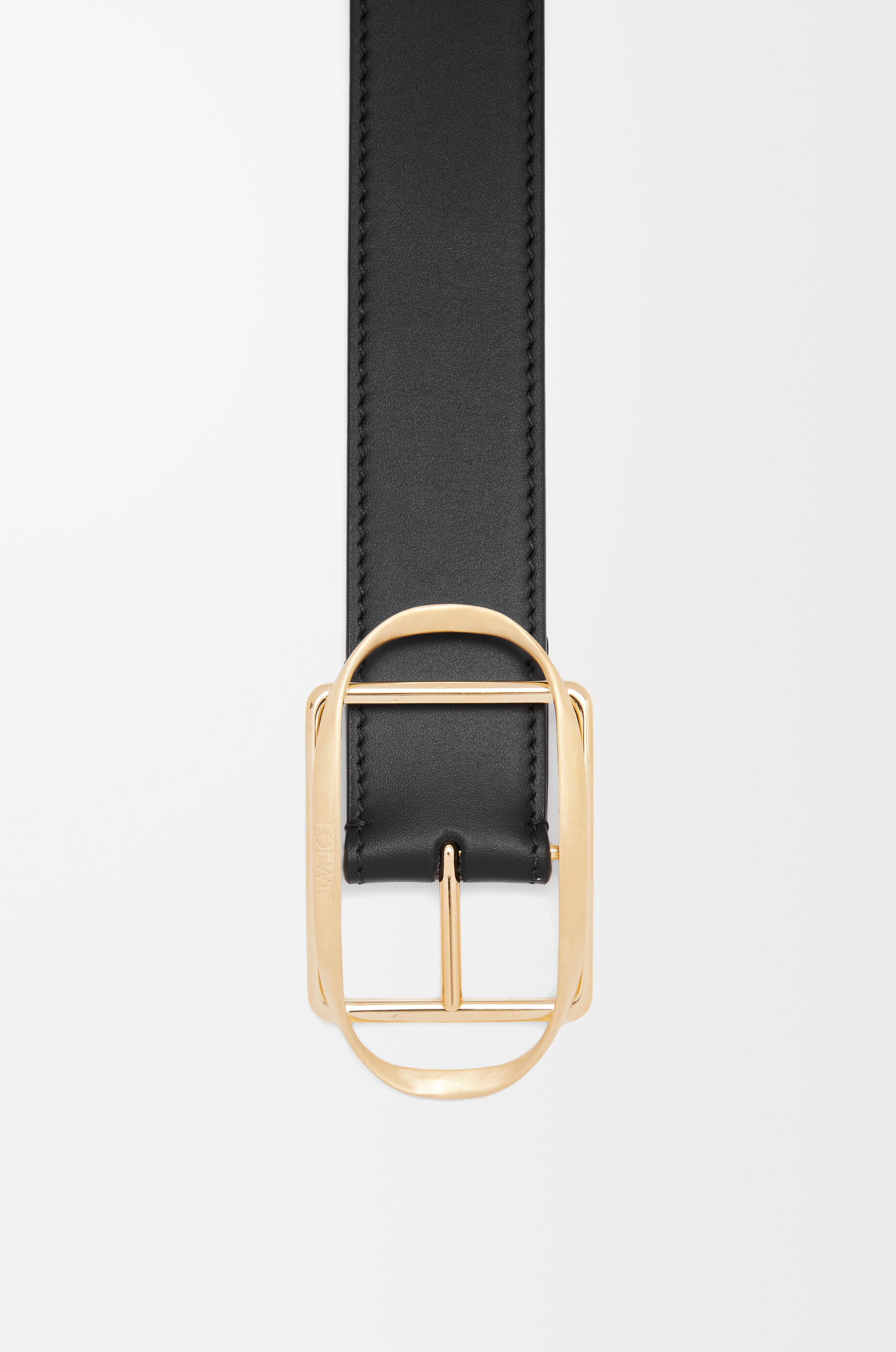 滝沢眞規子愛用[LOEWE]Black leatherbeltカーブドバックルベルト