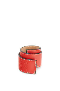 LOEWE Small slap bracelet in calfskin Red
