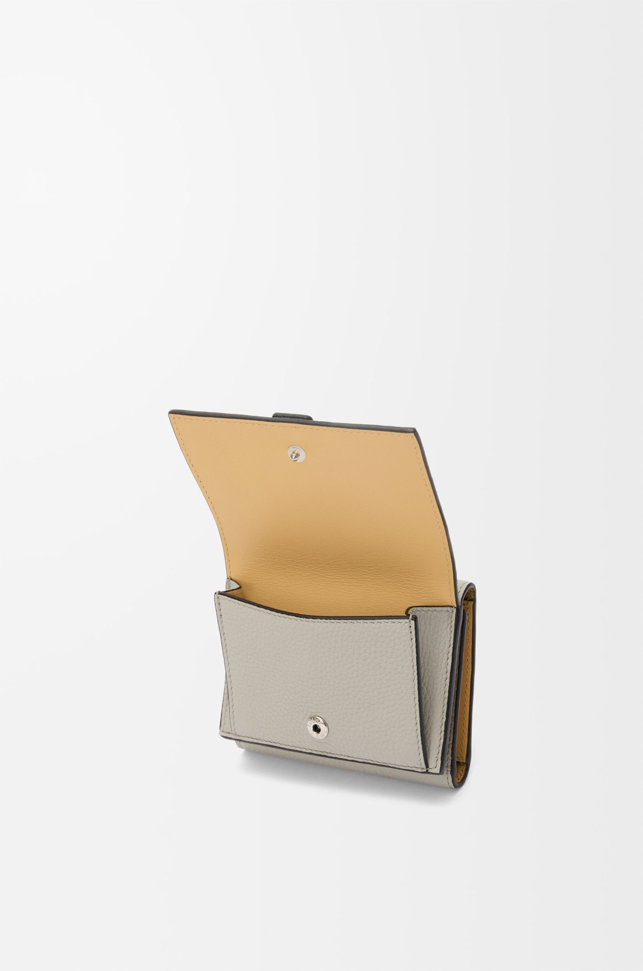 LOEWE Trifold wallet in soft grained calfskin Shell Grey/Eucalyptus plp_rd