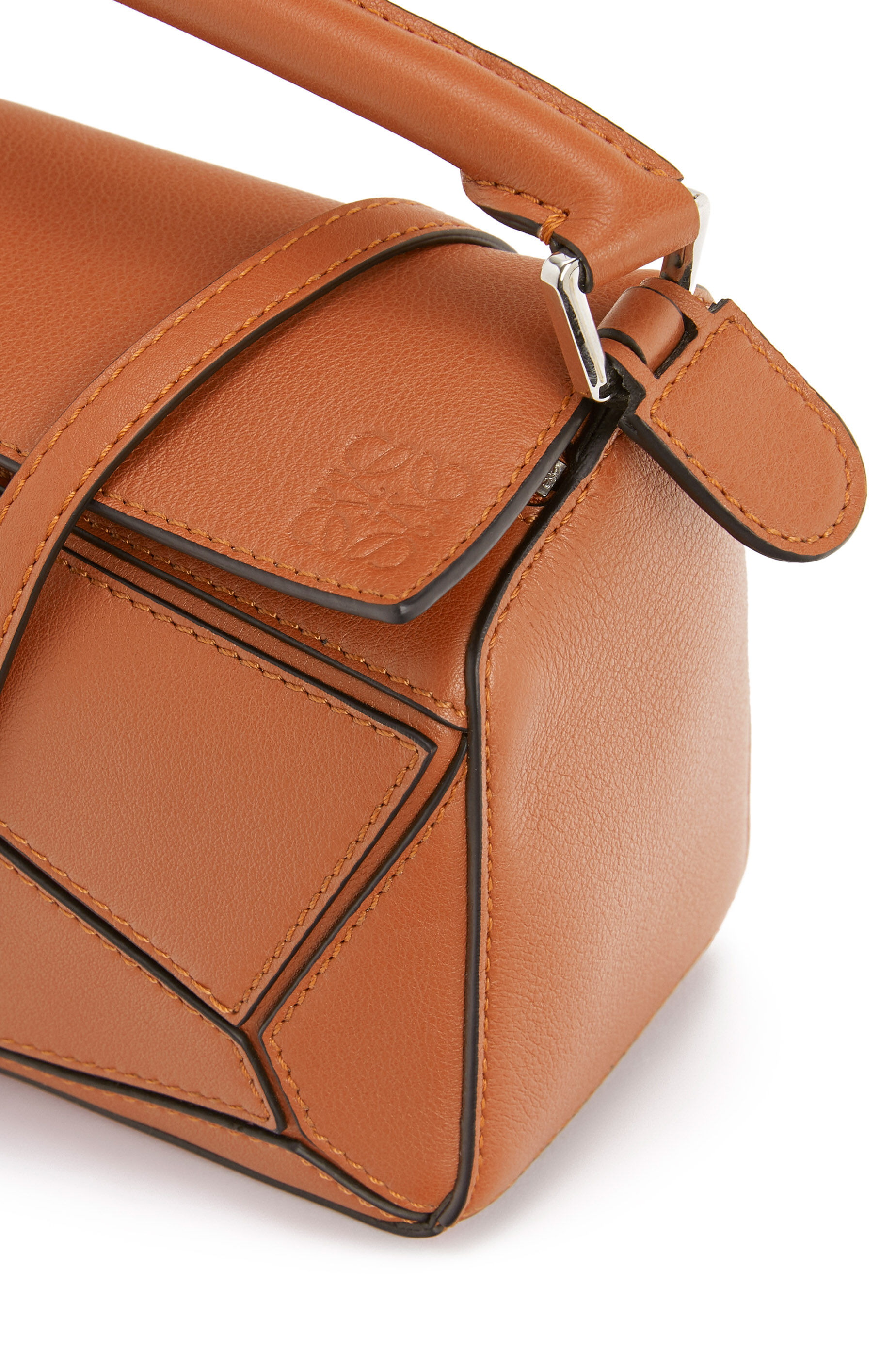 ウィメンズ パズルバッグ｜ミニパズルバッグコレクション - LOEWE