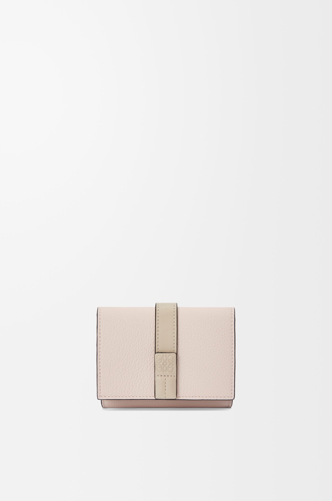 LOEWE トライフォールド ウォレット（ソフトグレインカーフ） タルク/ライトオーツ