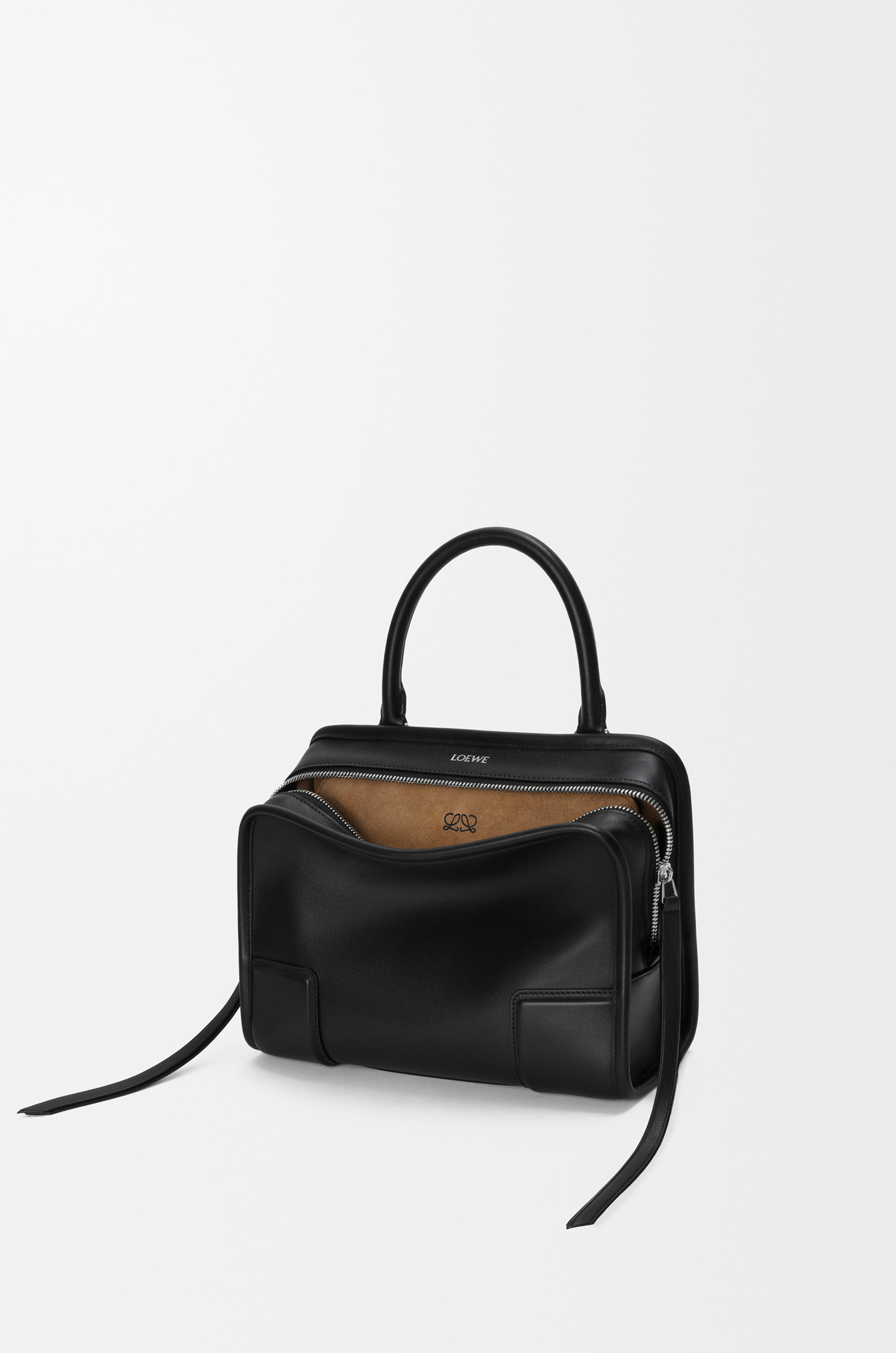 ウィメンズ ラグジュアリーバッグ - LOEWE Japan official website