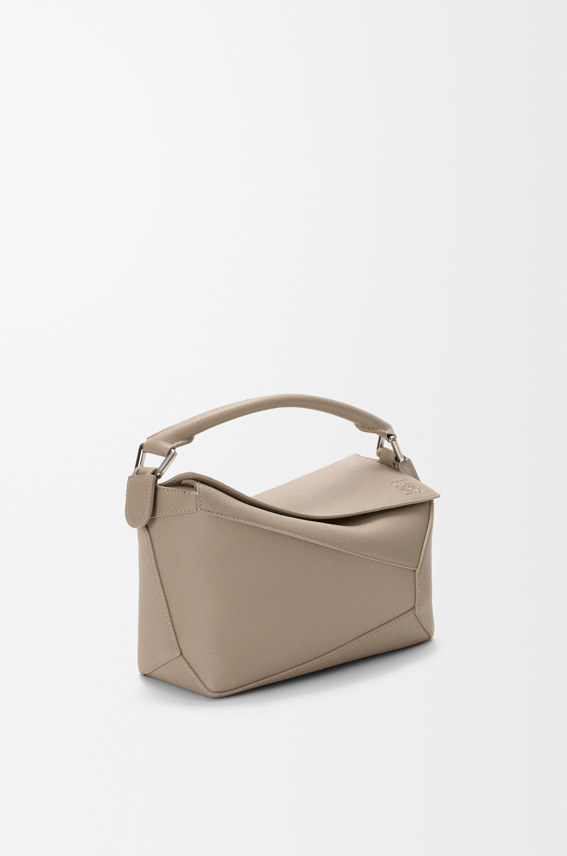LOEWE ショルダーバッグ LOEWE | Mini Puzzle Edge Bag – Kirna Zabête