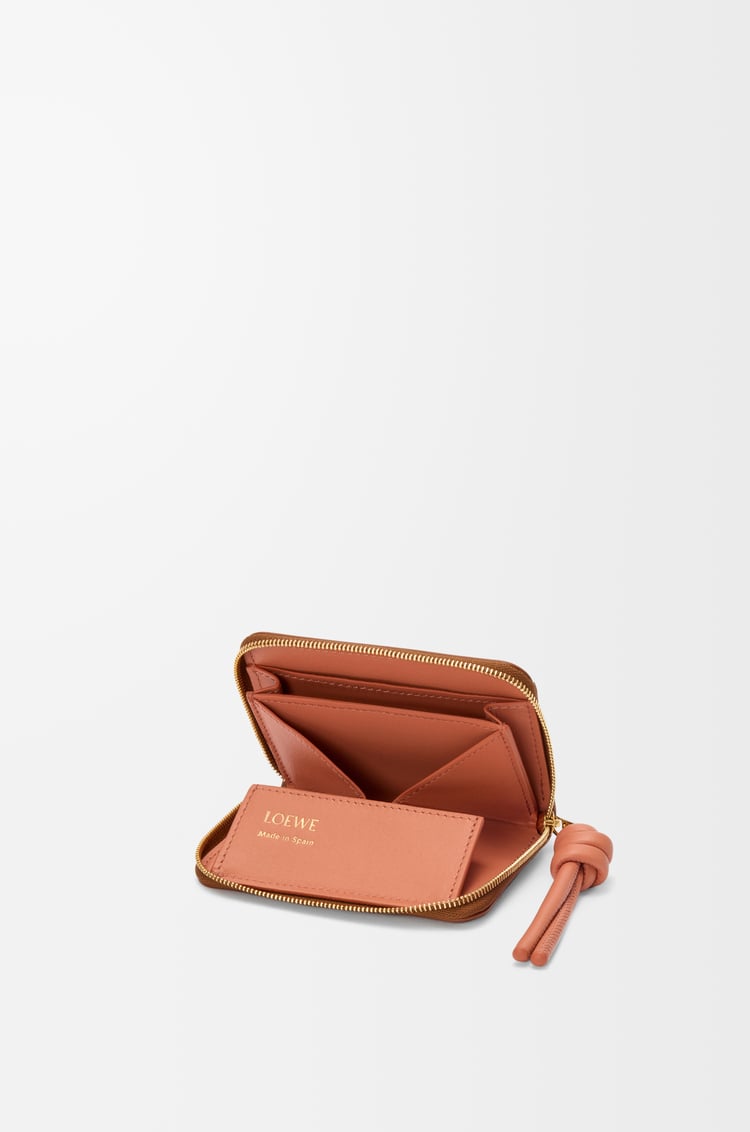 LOEWE Porte-monnaie zippé en cuir de veau nappa brillant Tan/Papaye