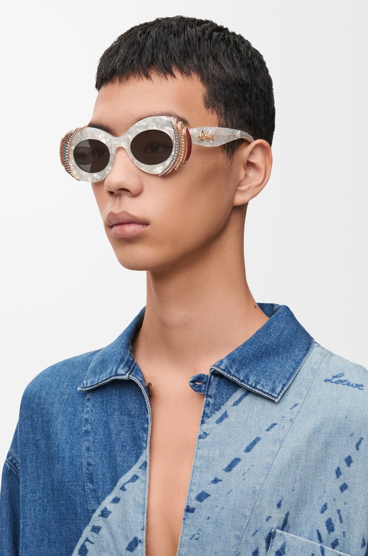 LOEWE パヴェ オーバル サングラス  パールグレー/ホワイト