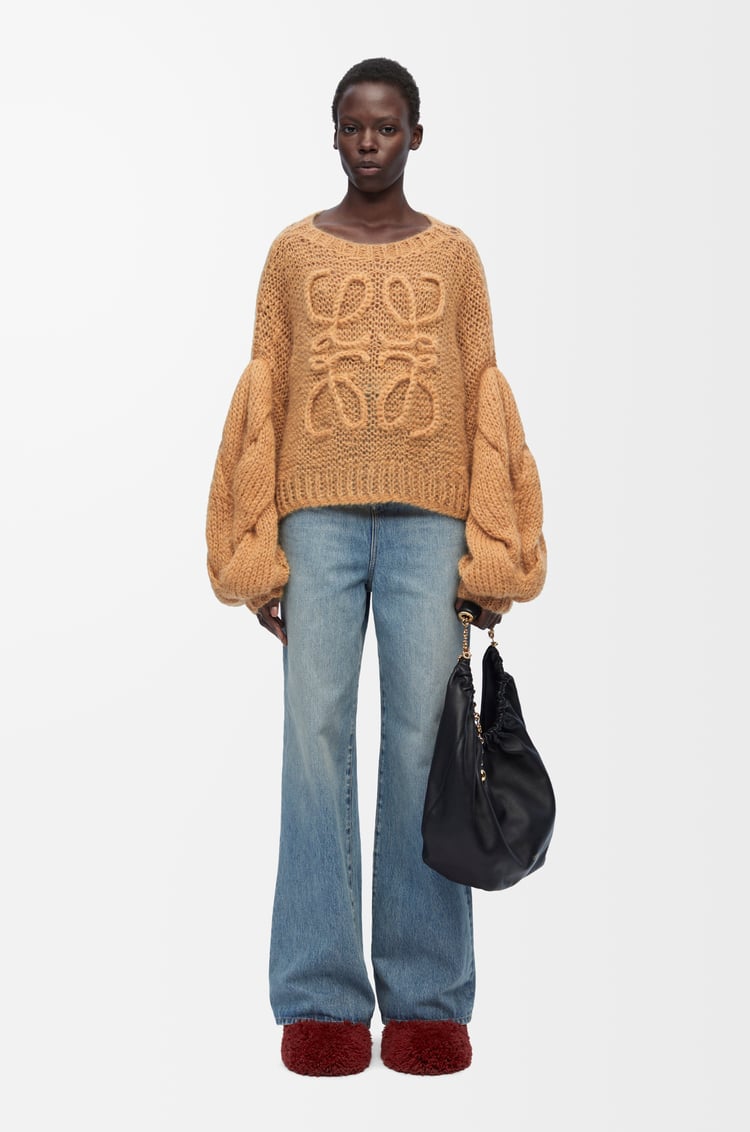 LOEWE アナグラム セーター (モヘア) ライトキャメル
