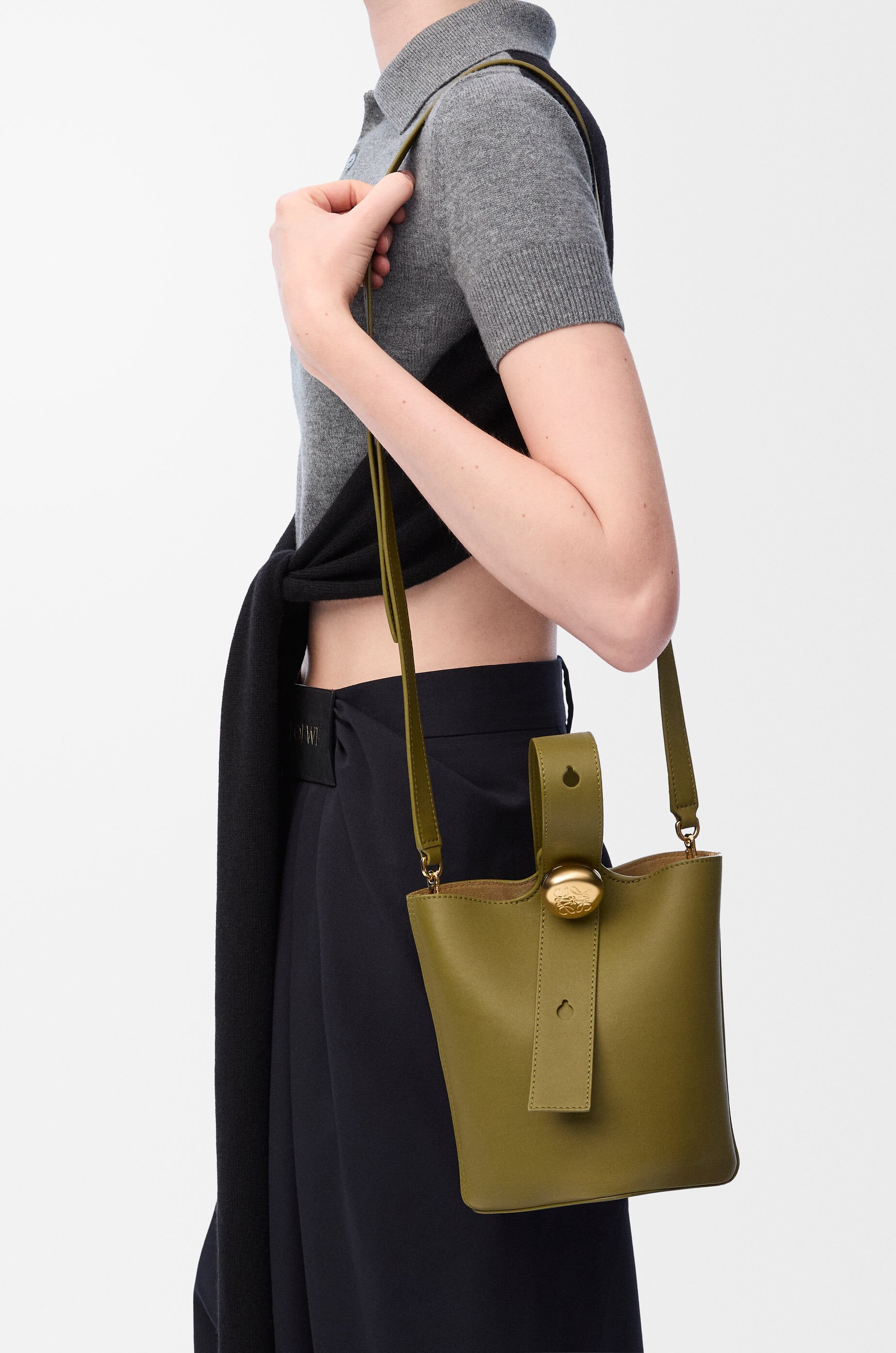 Loewe Bags on Sale & Authentic - POIZON