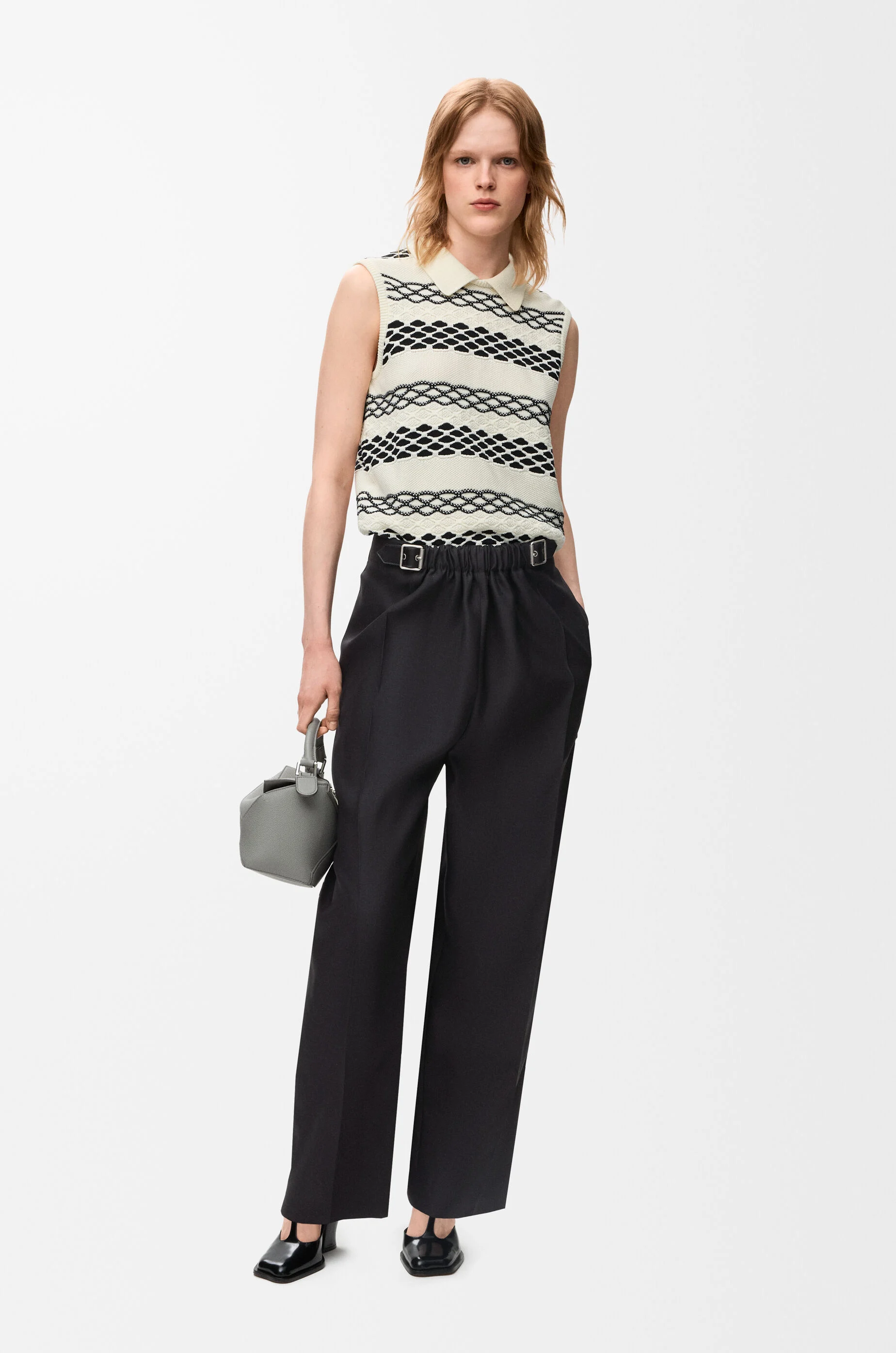 Belted trousers in wool and silk Black - LOEWE