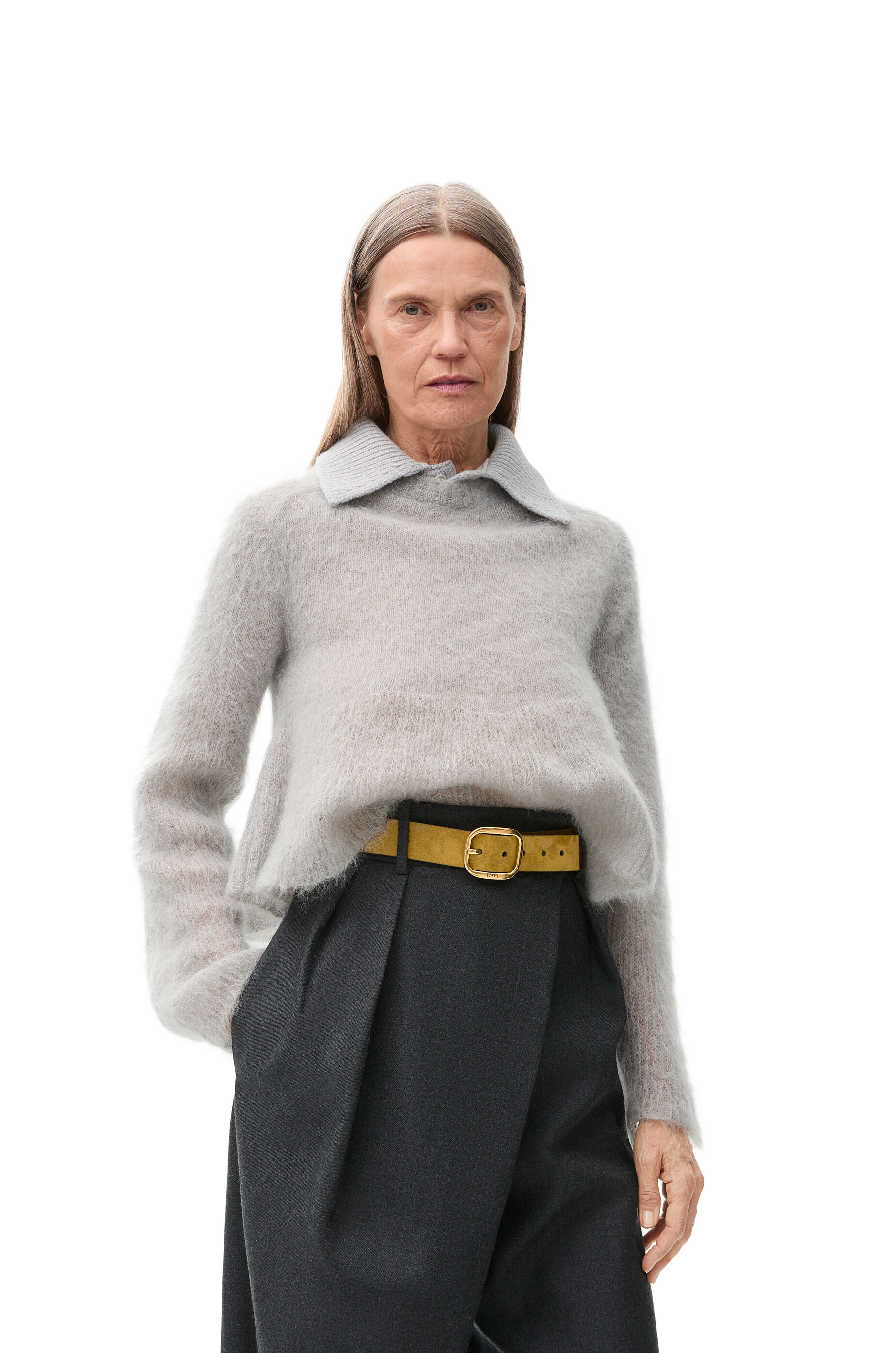 Rounded soft belt in suede Rusty Gold LOEWE