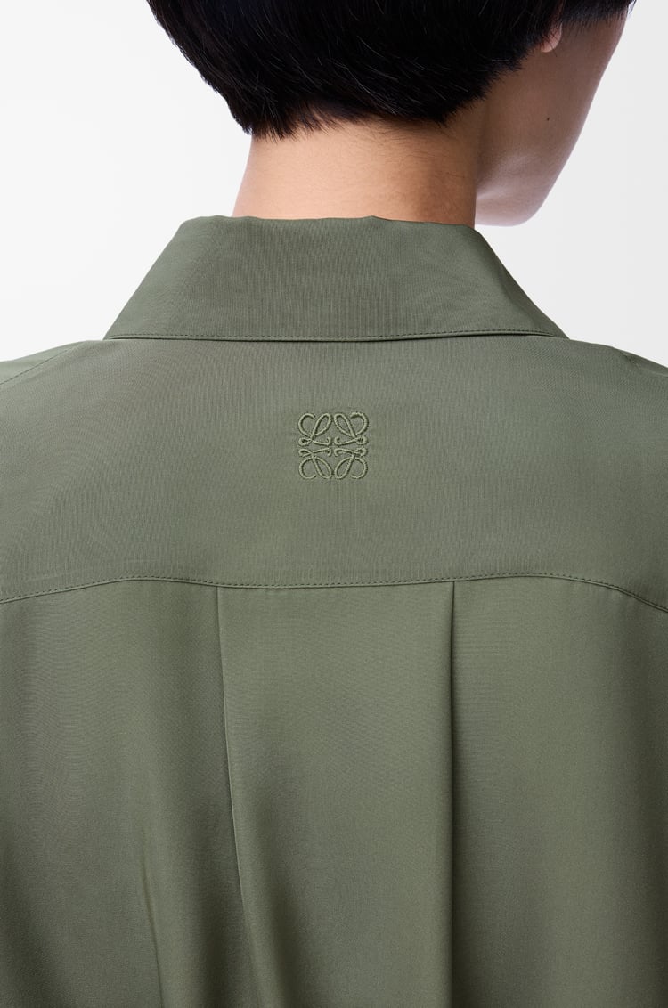 LOEWE Camisa globo en seda Verde Caqui