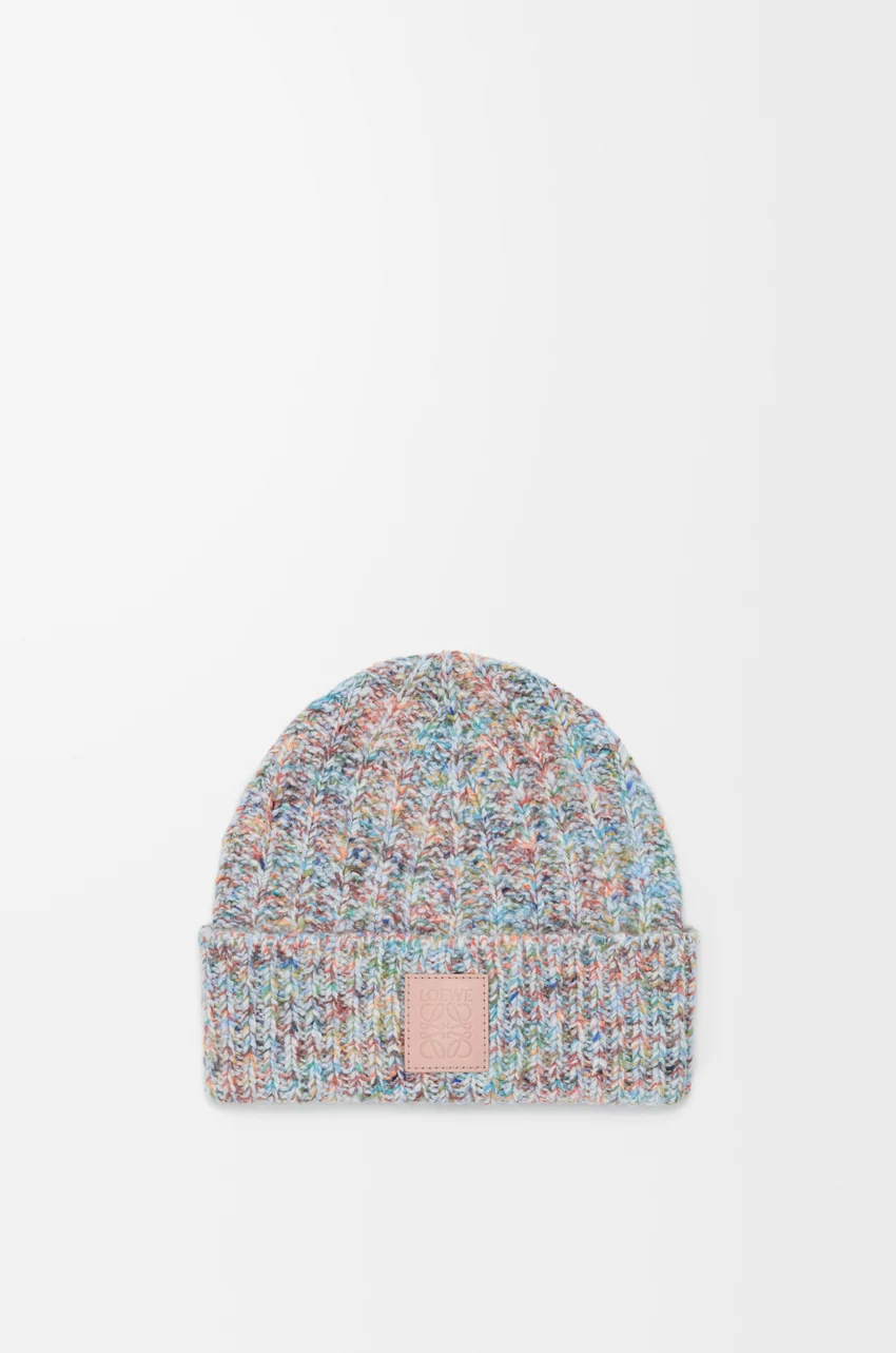 Beanie in wool and cashmere blend