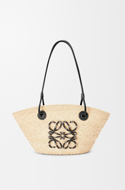 LOEWE Small Anagram Basket bag in iraca palm and calfskin Natural/Black
