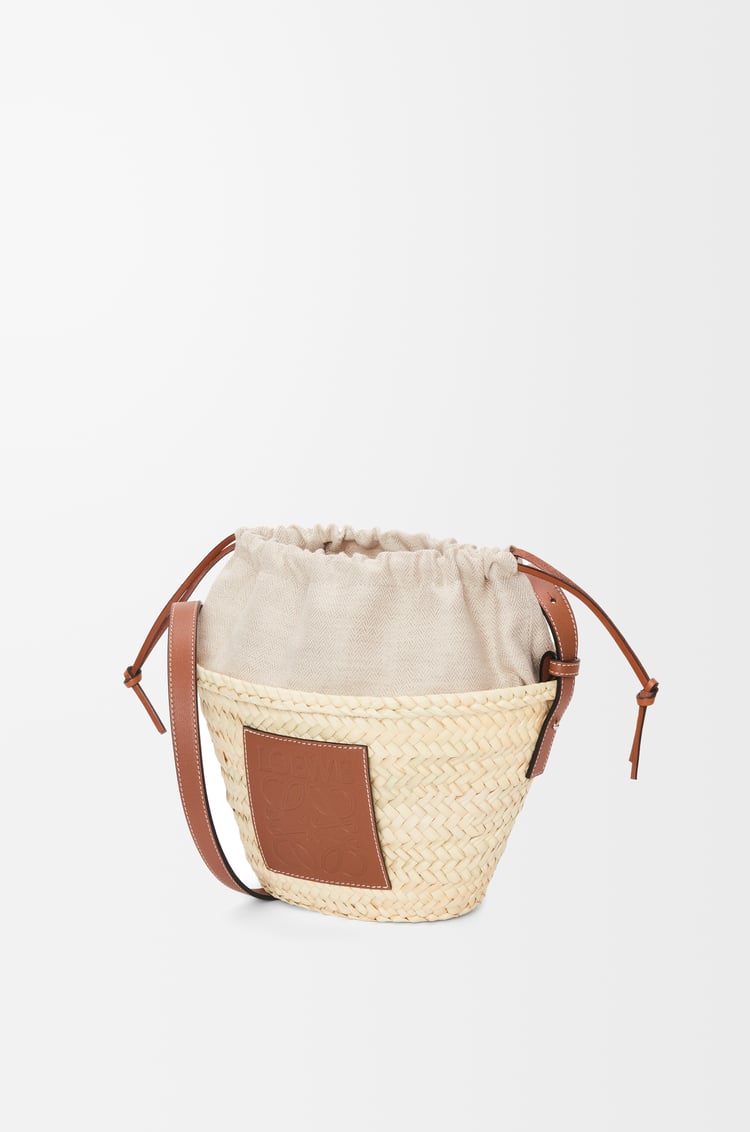 LOEWE ドローストリング バケットバッグ（ヤシの葉&カーフ） ナチュラル/タン