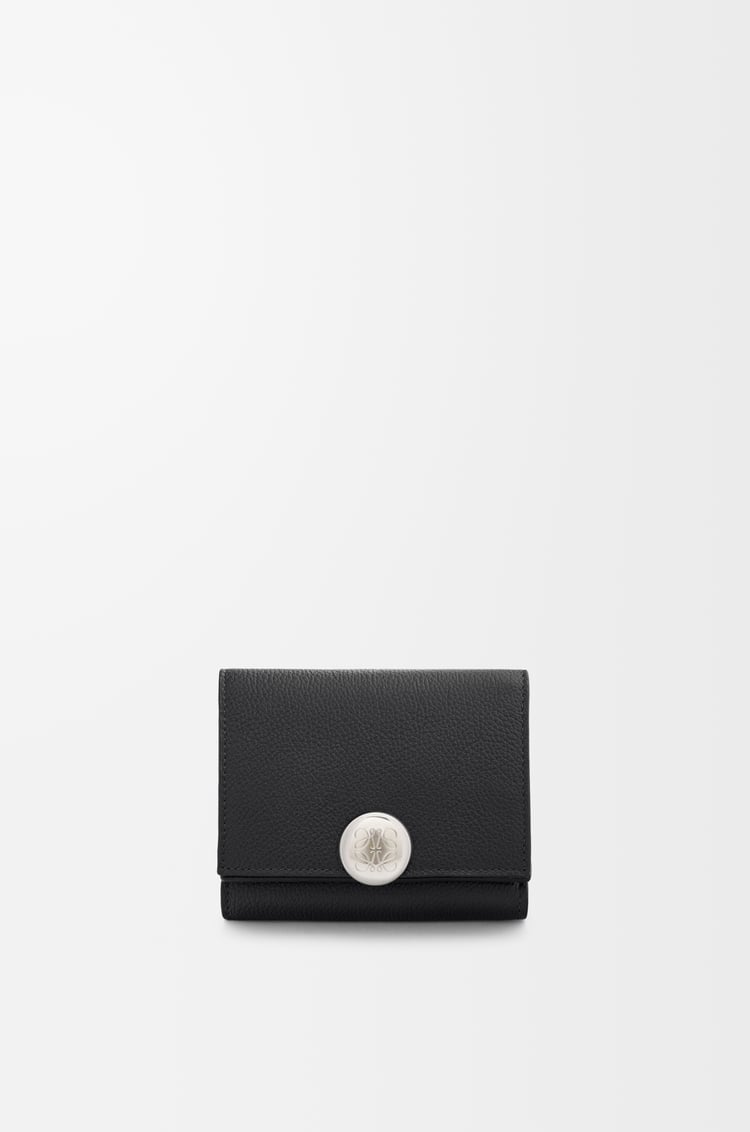 LOEWE Pebble trifold wallet in pebble grain calfskin Black