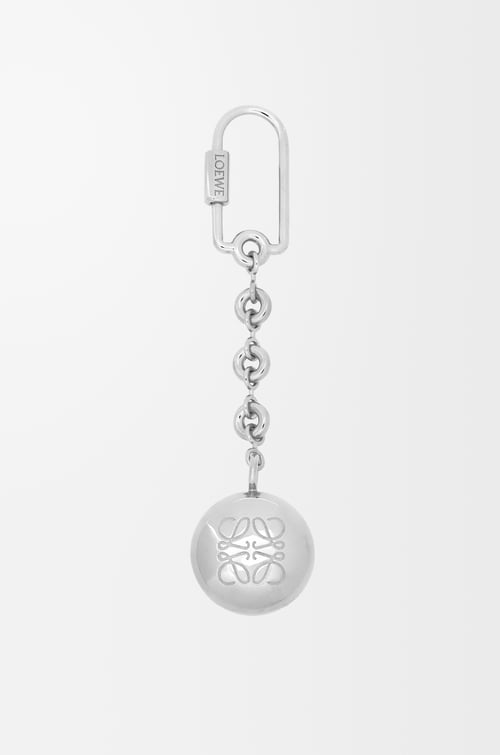 LOEWE Llavero Pebble Plata