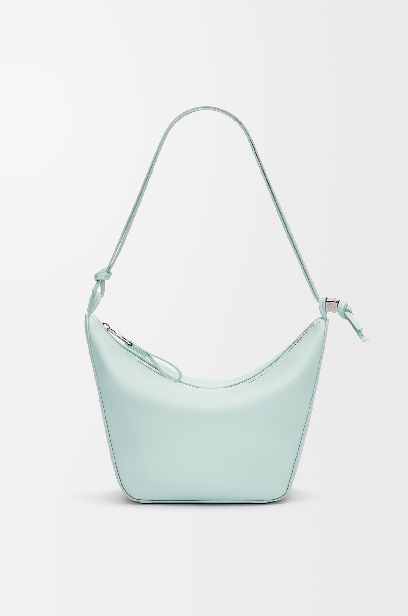 LOEWE Mini Hammock hobo in classic calfskin Frozen