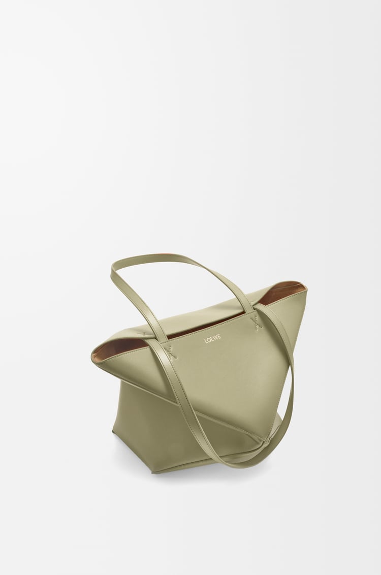 LOEWE パズルフォルド トート （シャイニーカーフ） ユーカリグリーン