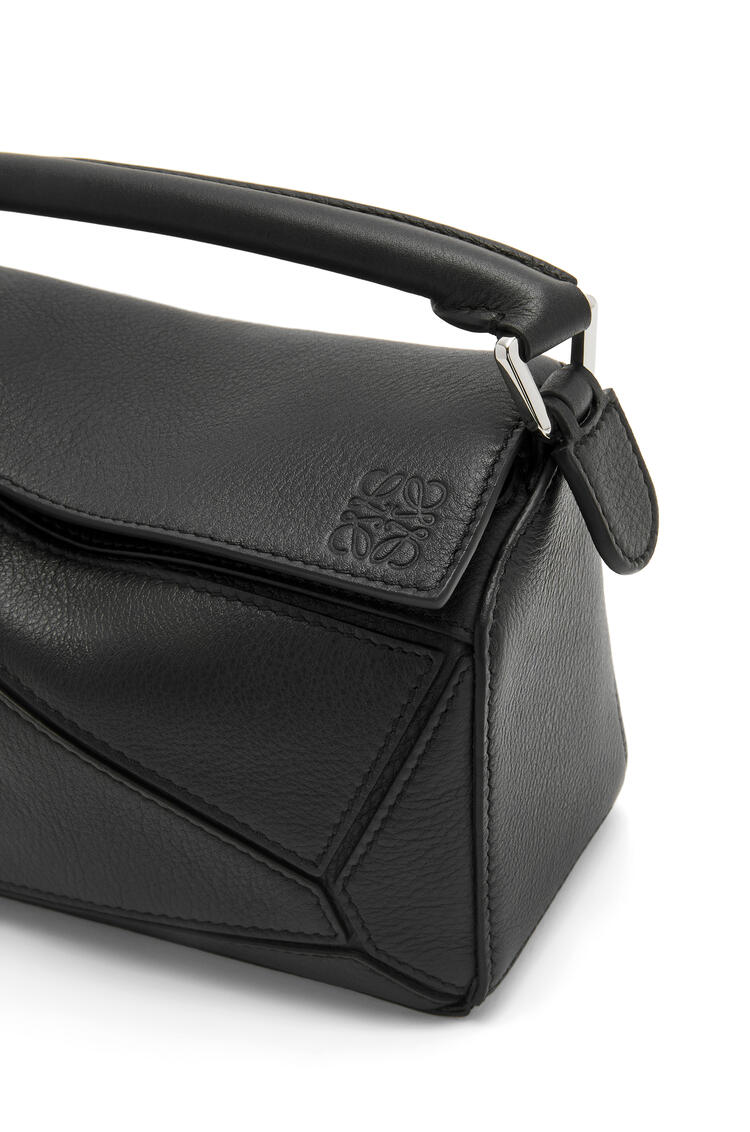 LOEWE Mini Puzzle bag in classic calfskin Black