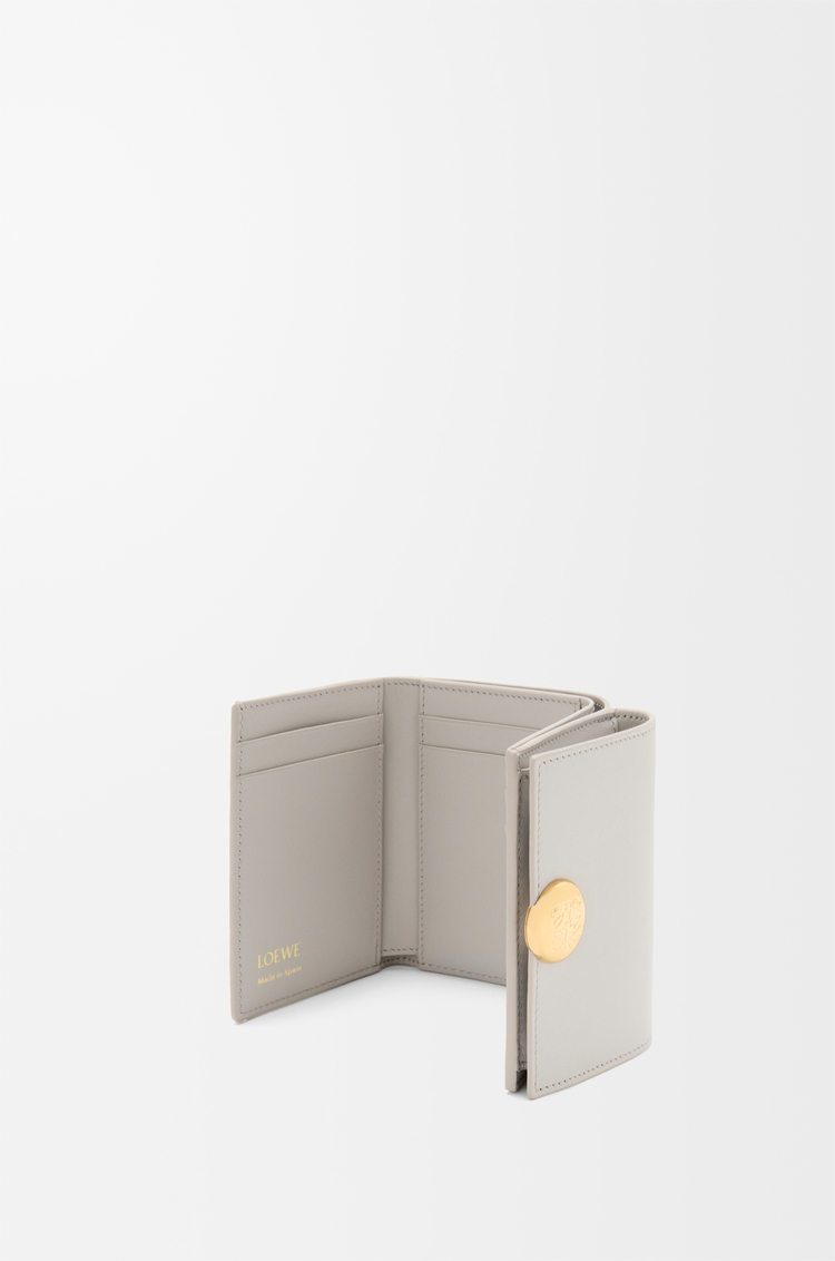 LOEWE Pebble trifold wallet in shiny nappa calfskin Shell Grey