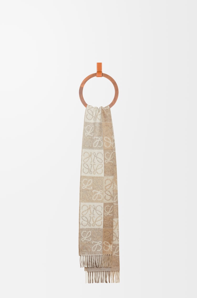 LOEWE Bufanda en damero en lana y cashmere Blanco/Beige