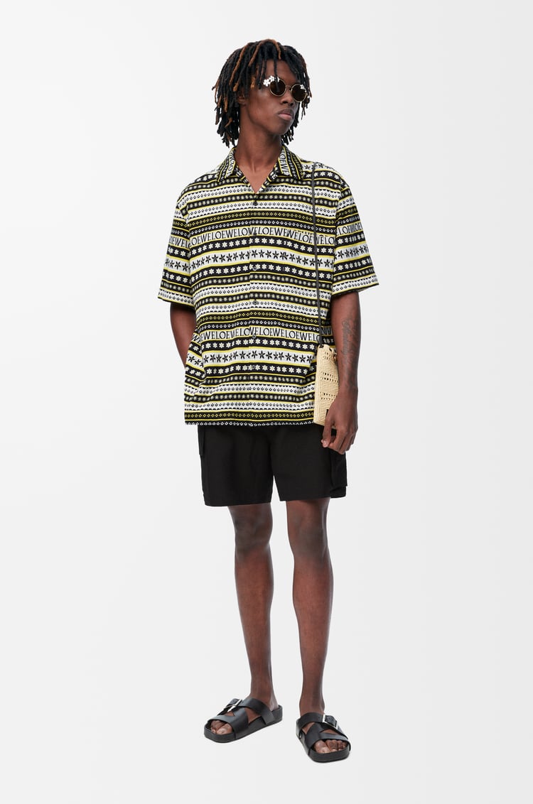 LOEWE Cargo shorts in viscose and linen Black