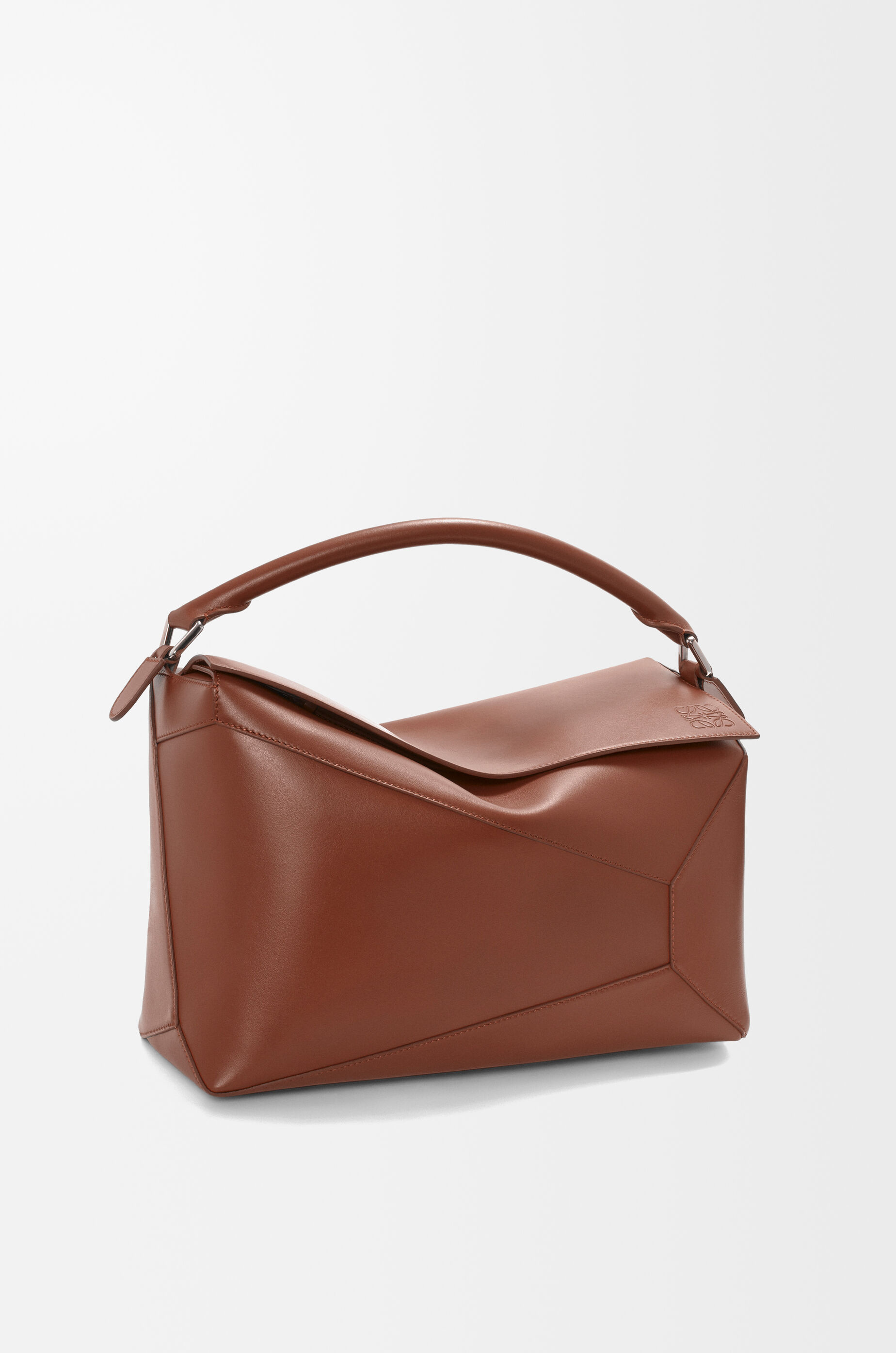 パズルバッグ ラージ（シャイニーカーフ） ブラウニー - LOEWE