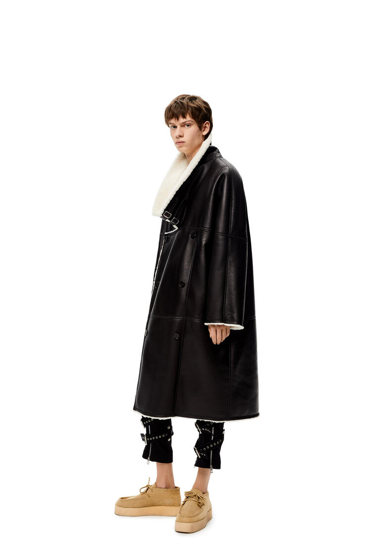 LOEWE Oversize shearling coat Soft White/Black pdp_rd