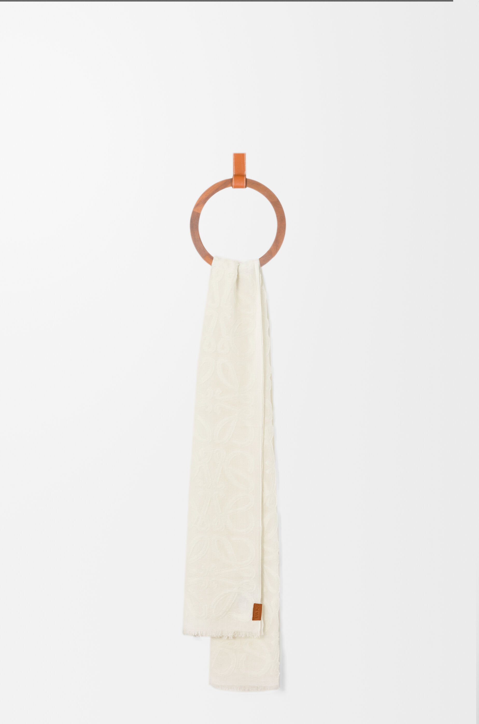 Scarf in wool and silk White - LOEWE