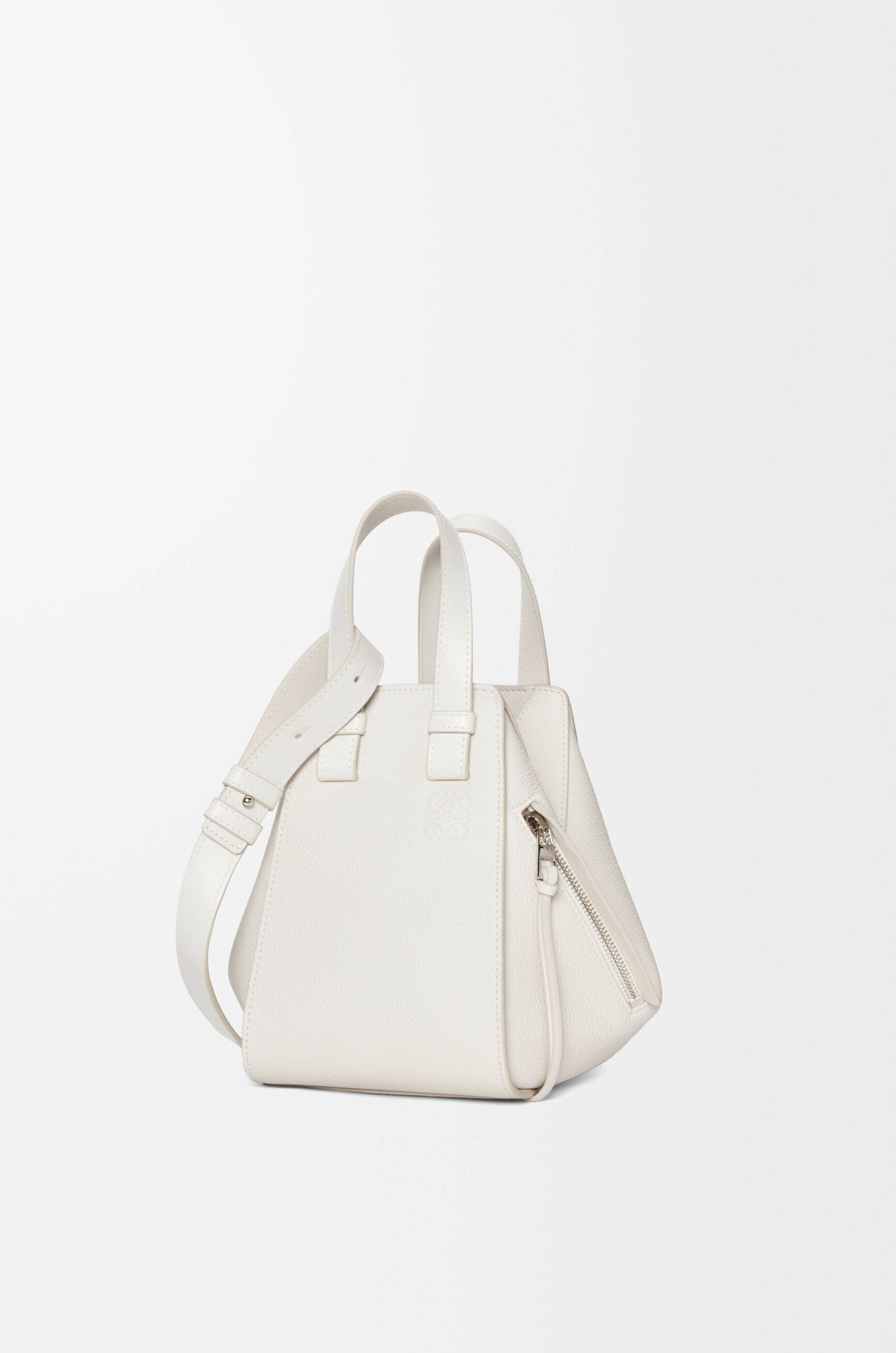 豊富なギフト ウィメンズ ラグジュアリーハンモックバッグ - LOEWE ハンドバッグ