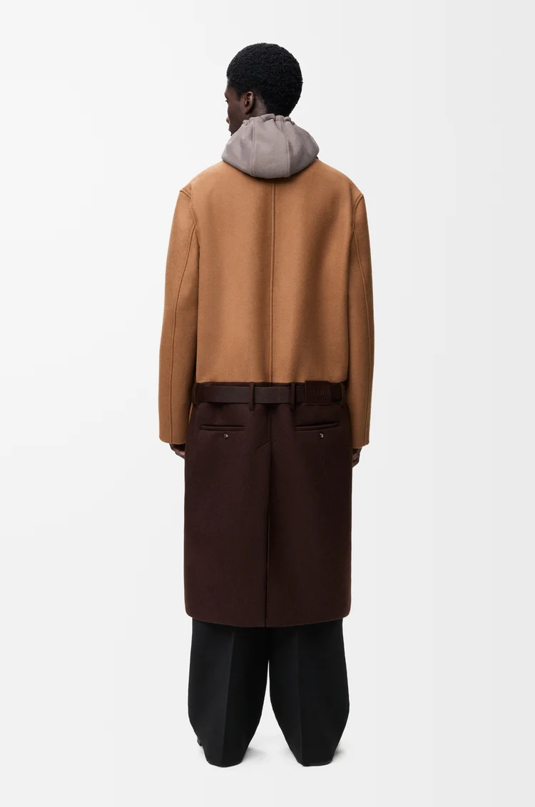 LOEWE Belted coat in wool Camel/Brown