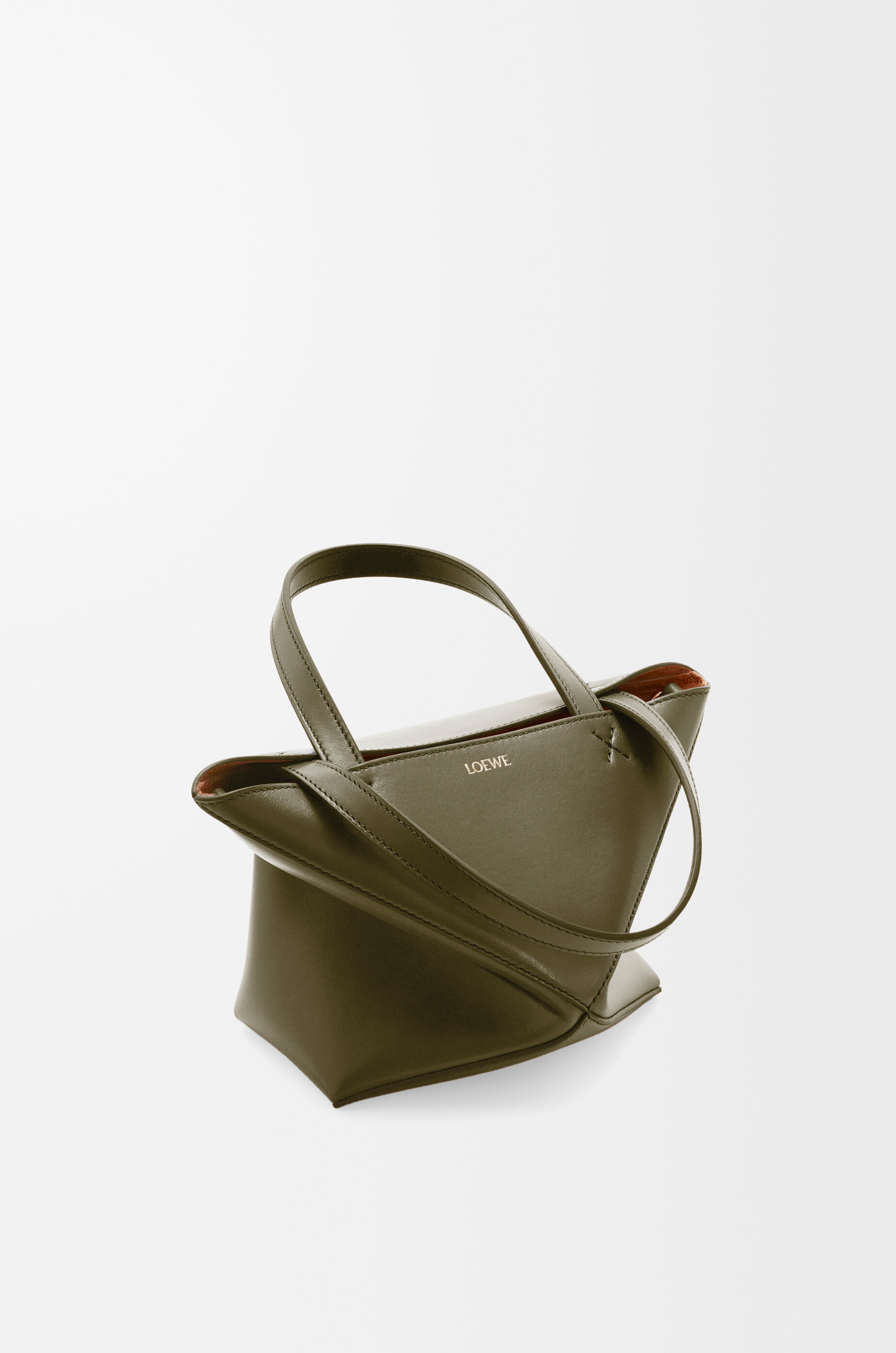 【公式ショップ】 パズルフォルドトート ミニ（シャイニーカーフ） LOEWE - グリーン バッグ