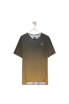 LOEWE 運動機能 T 恤 Gradient Khaki plp_rd