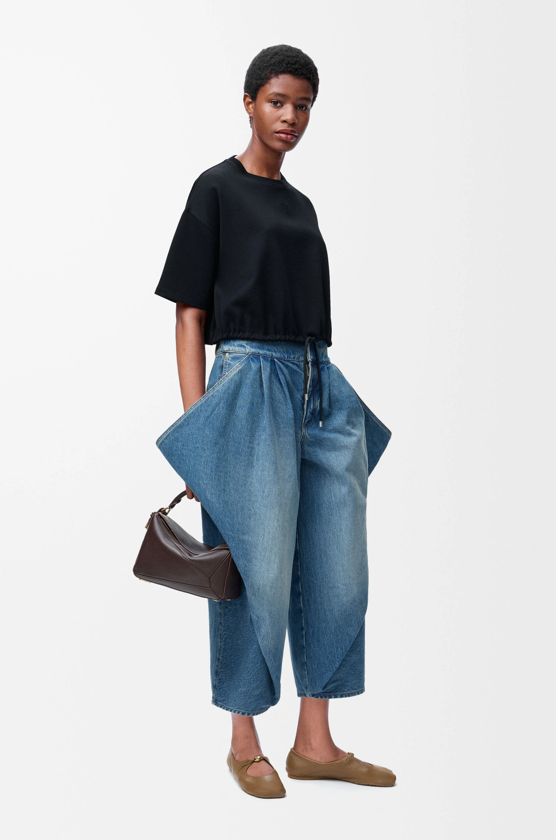 LOEWE ブラック クロップドTシャツ Sサイズ クロップド Tシャツ（コットン） ブラック - LOEWE