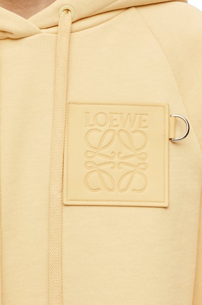LOEWE Cropped hoodie in cotton Vanilla plp_rd