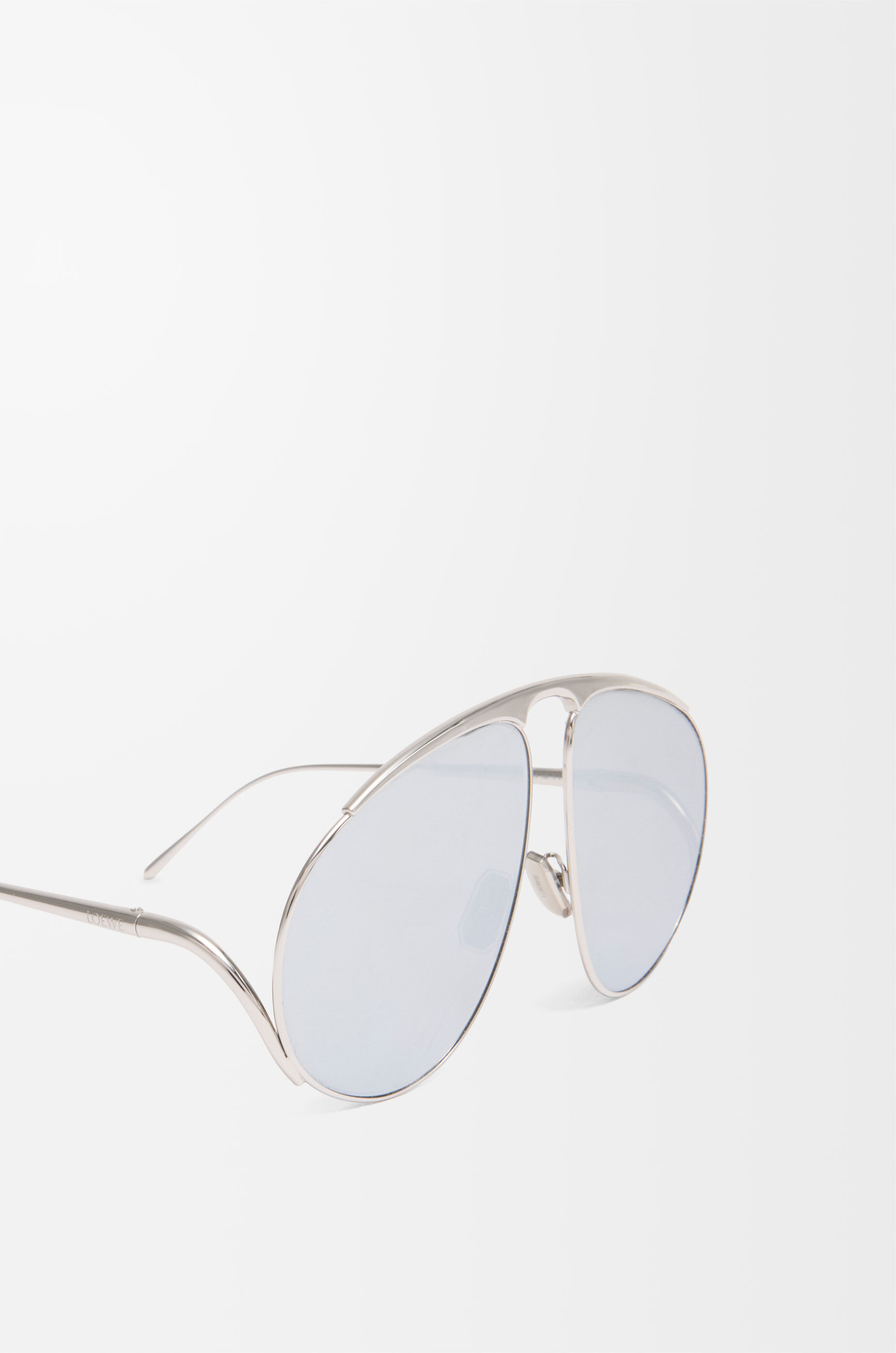 ☆美品☆ LOEWE サングラス シルバー ネイビー レザー レディース 女性用高級サングラス - LOEWE - LOEWE