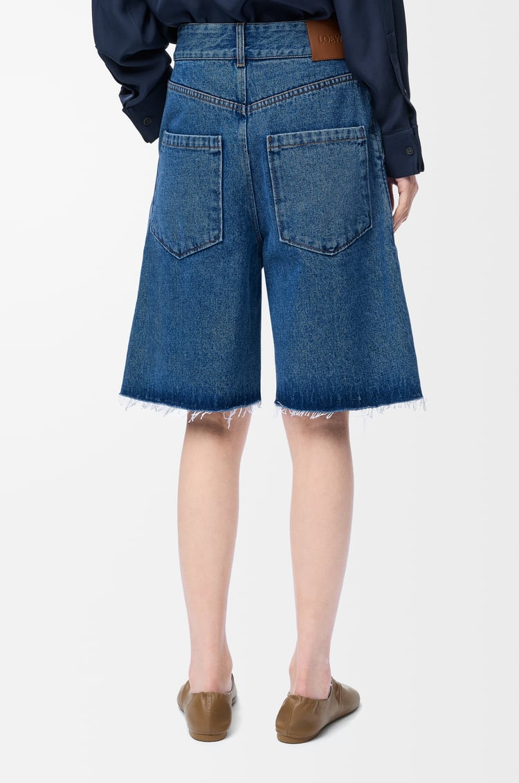 LOEWE Pantalón corto Anagram en denim Azul Vaquero
