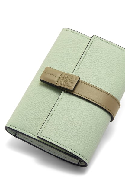 LOEWE Small vertical wallet in soft grained calfskin Spring Jade/Clay Green plp_rd