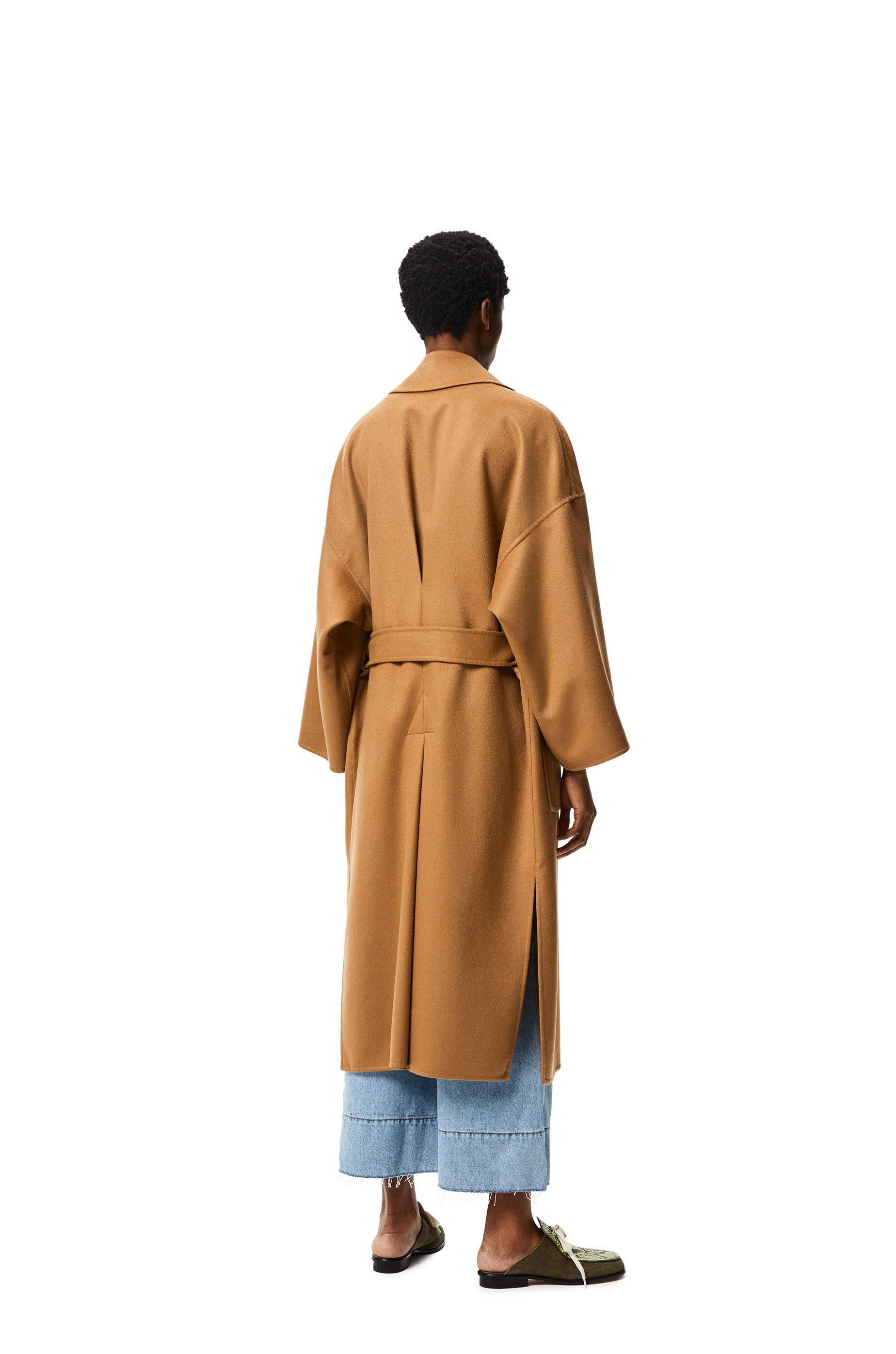 Oversize belted coat in wool and cashmere