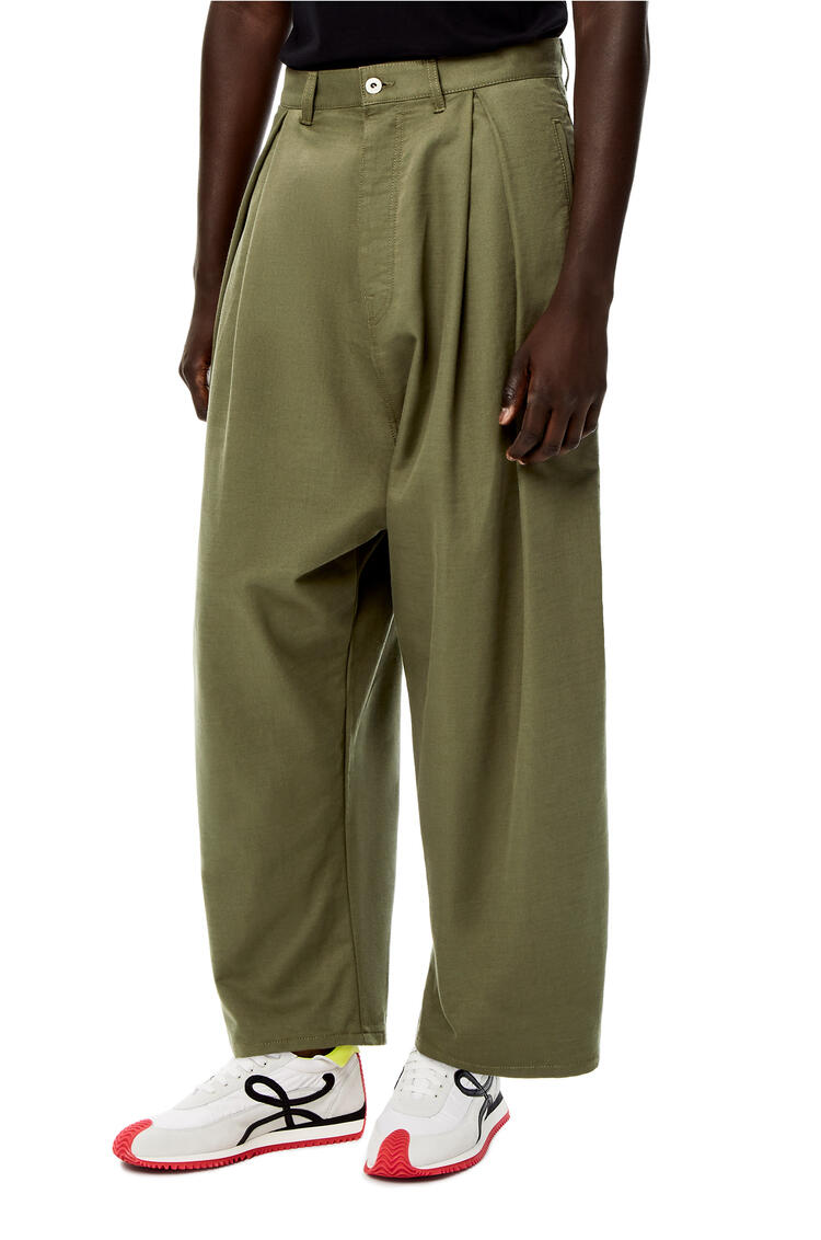 LOEWE Low crotch trousers in cotton Military Green pdp_rd
