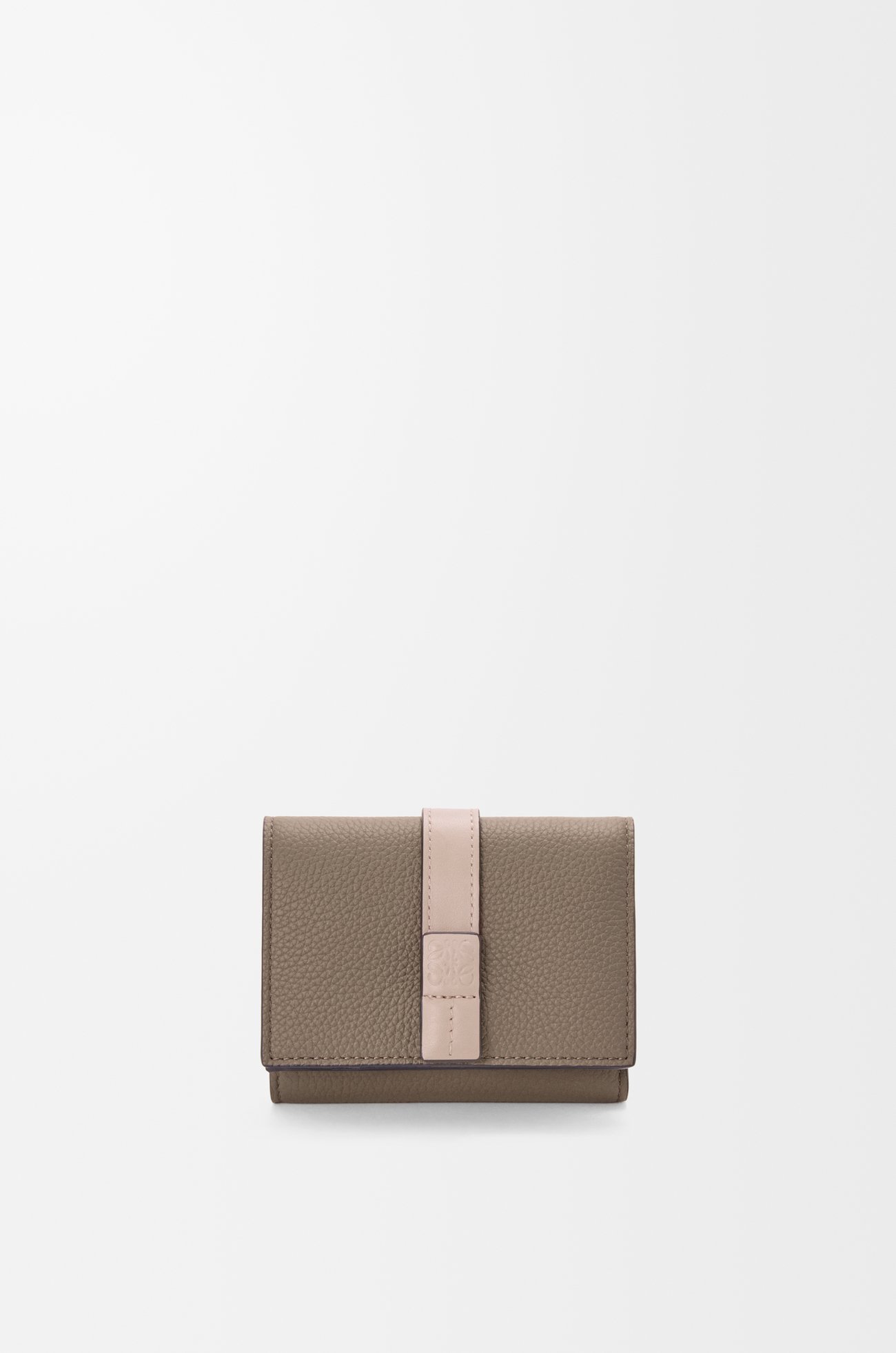 LOEWE 柔软粒面牛皮革三折钱包 灰褐色/滑石色