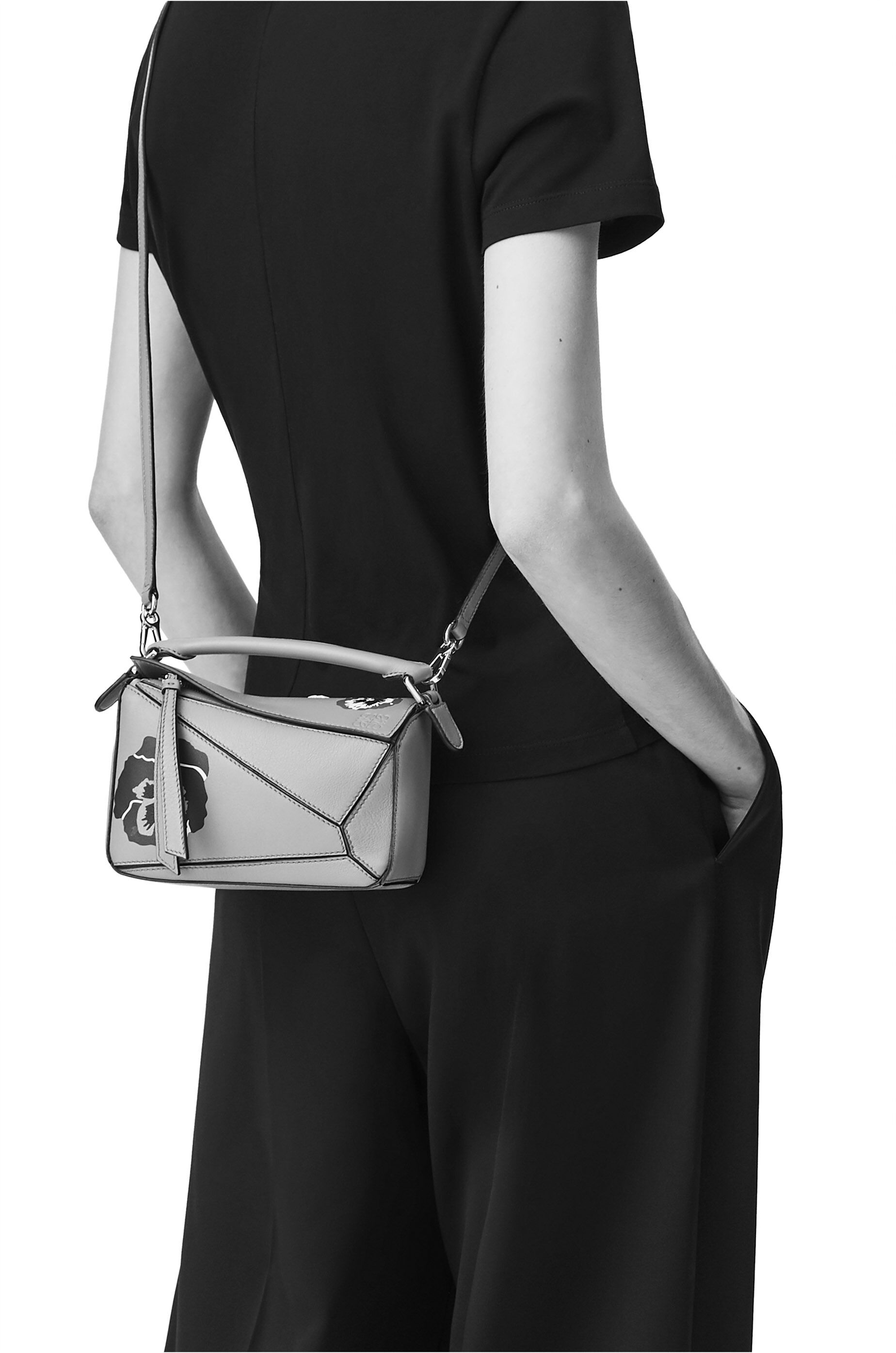 Loewe puzzle bag uk clearance