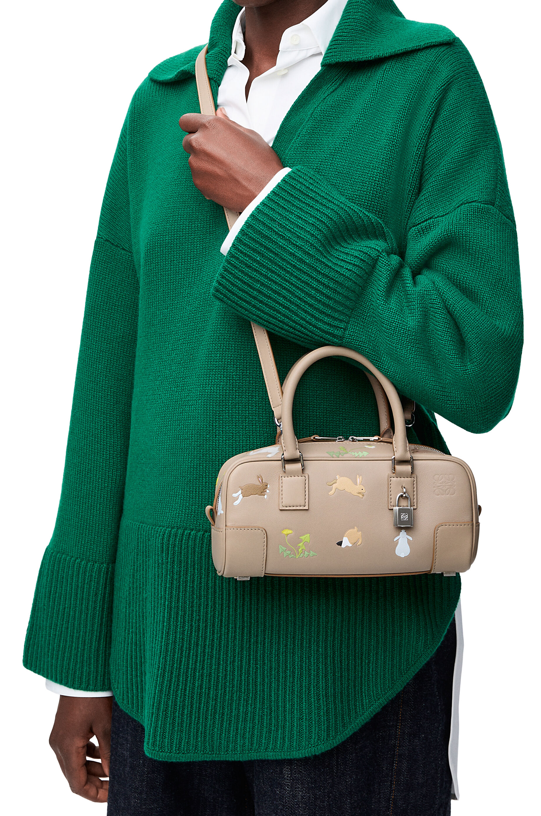 Loewe bag bunny store